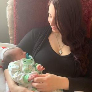 Meet your Posher, Vicky